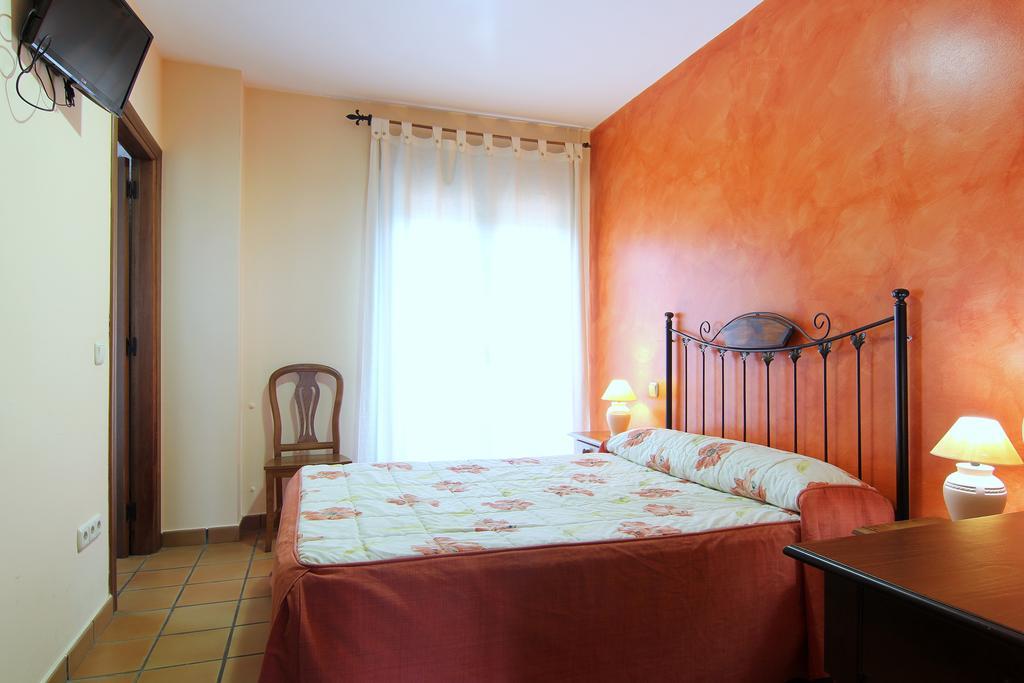 Hotel Rural Hojaranzos Техеда-де-Тьетар Экстерьер фото